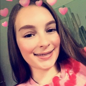 Meet your Posher, Brooke